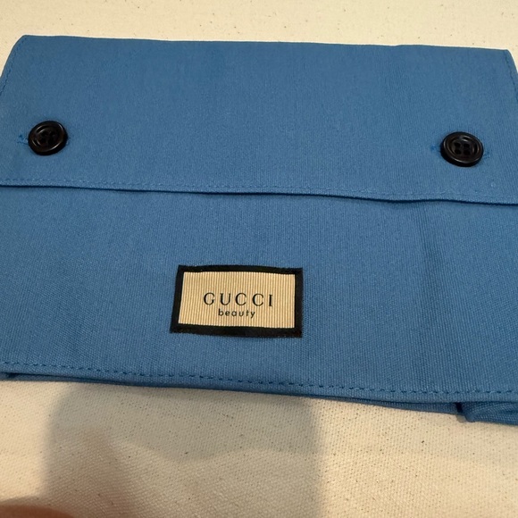 Gucci Sky Blue Beauty Pouch - Picture 2 of 6